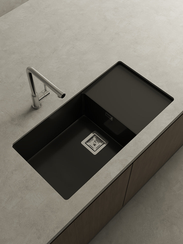 Zie 81 Roc Stone® Negro
